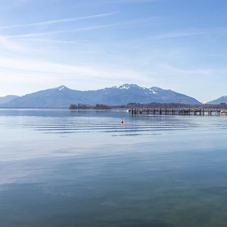 Appartement 1 Haus Reichl à Gstadt am Chiemsee Extérieur photo